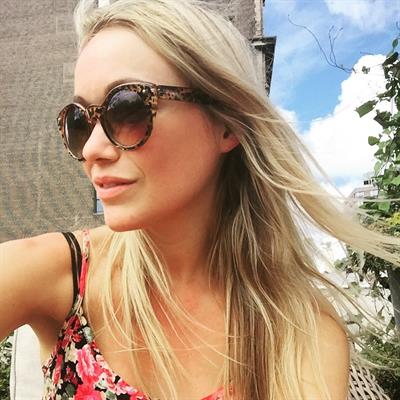 Katrina Bowden taking a selfie