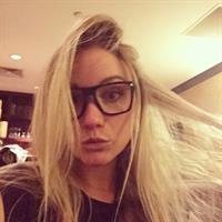 Katrina Bowden taking a selfie