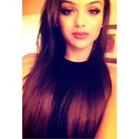 Lisa Ramos taking a selfie