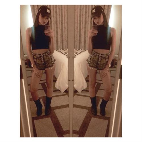 Lisa Ramos taking a selfie