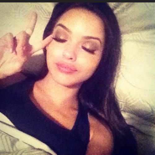 Lisa Ramos taking a selfie