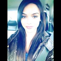 Lisa Ramos taking a selfie