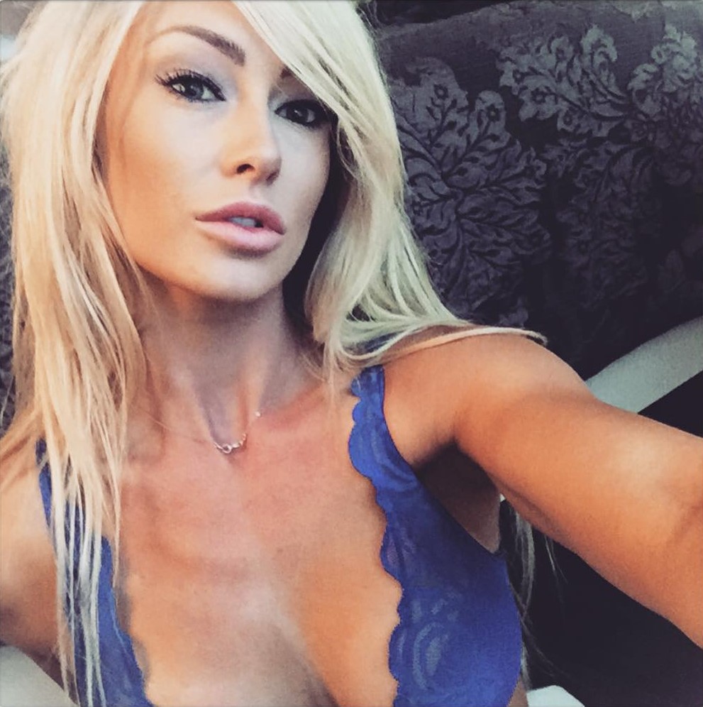 Jenna Renee Webb taking a selfie