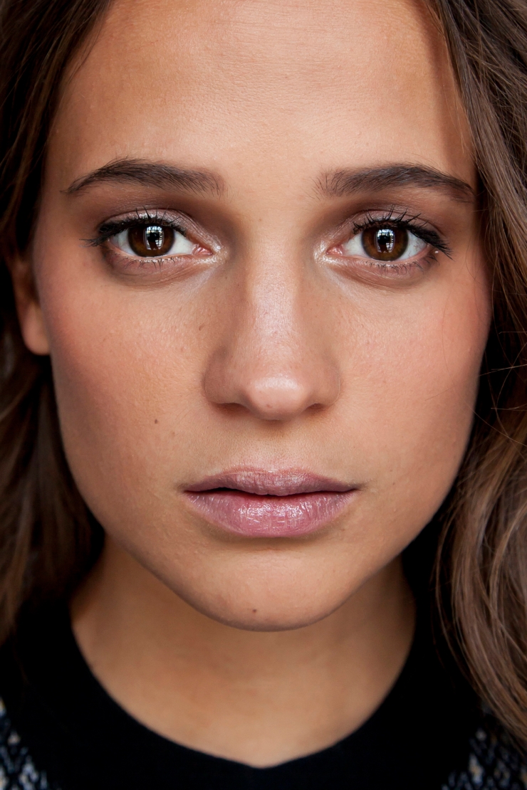 Alicia Vikander