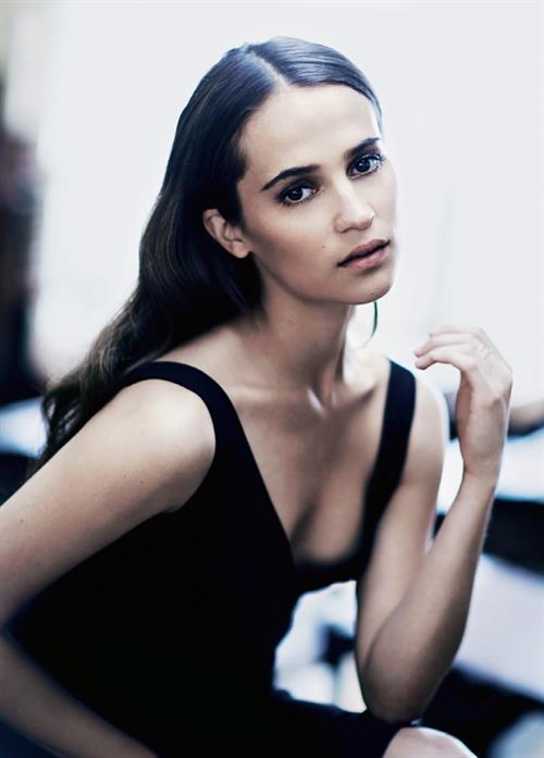 Alicia Vikander