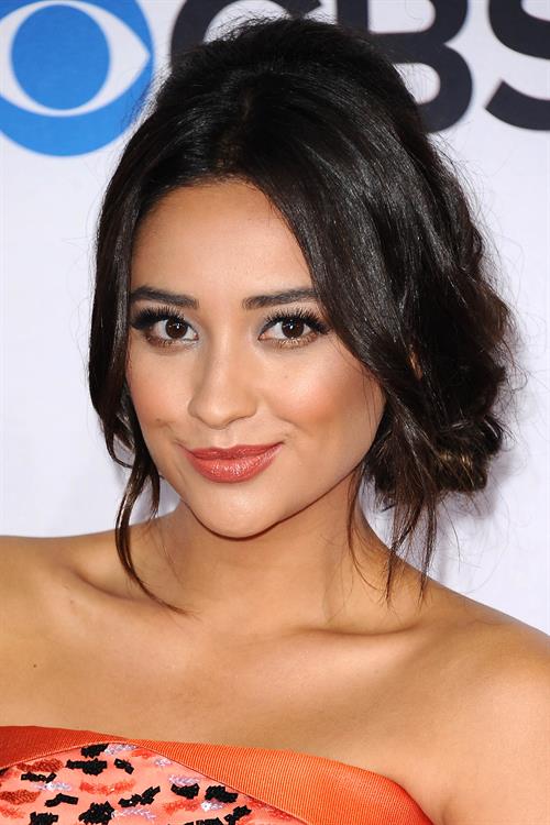 Shay Mitchell
