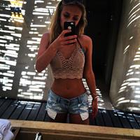 Tiffany Watson taking a selfie