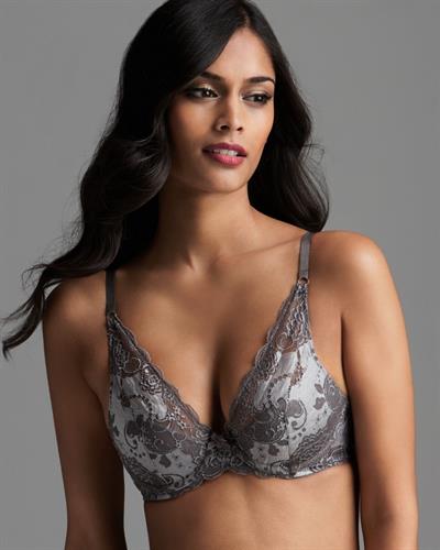 Alyssah Ali in lingerie