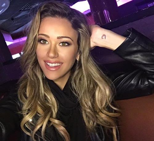 Cindy Prado taking a selfie