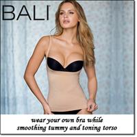 Elisandra Tomacheski in lingerie