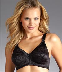 Elisandra Tomacheski in lingerie