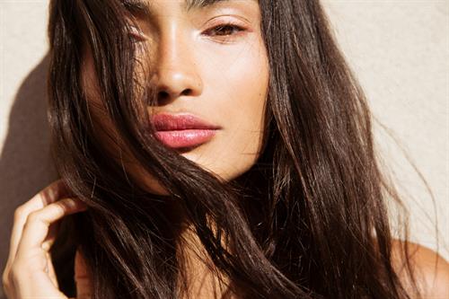 Kelly Gale