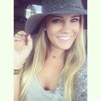 Kayla Garvey taking a selfie