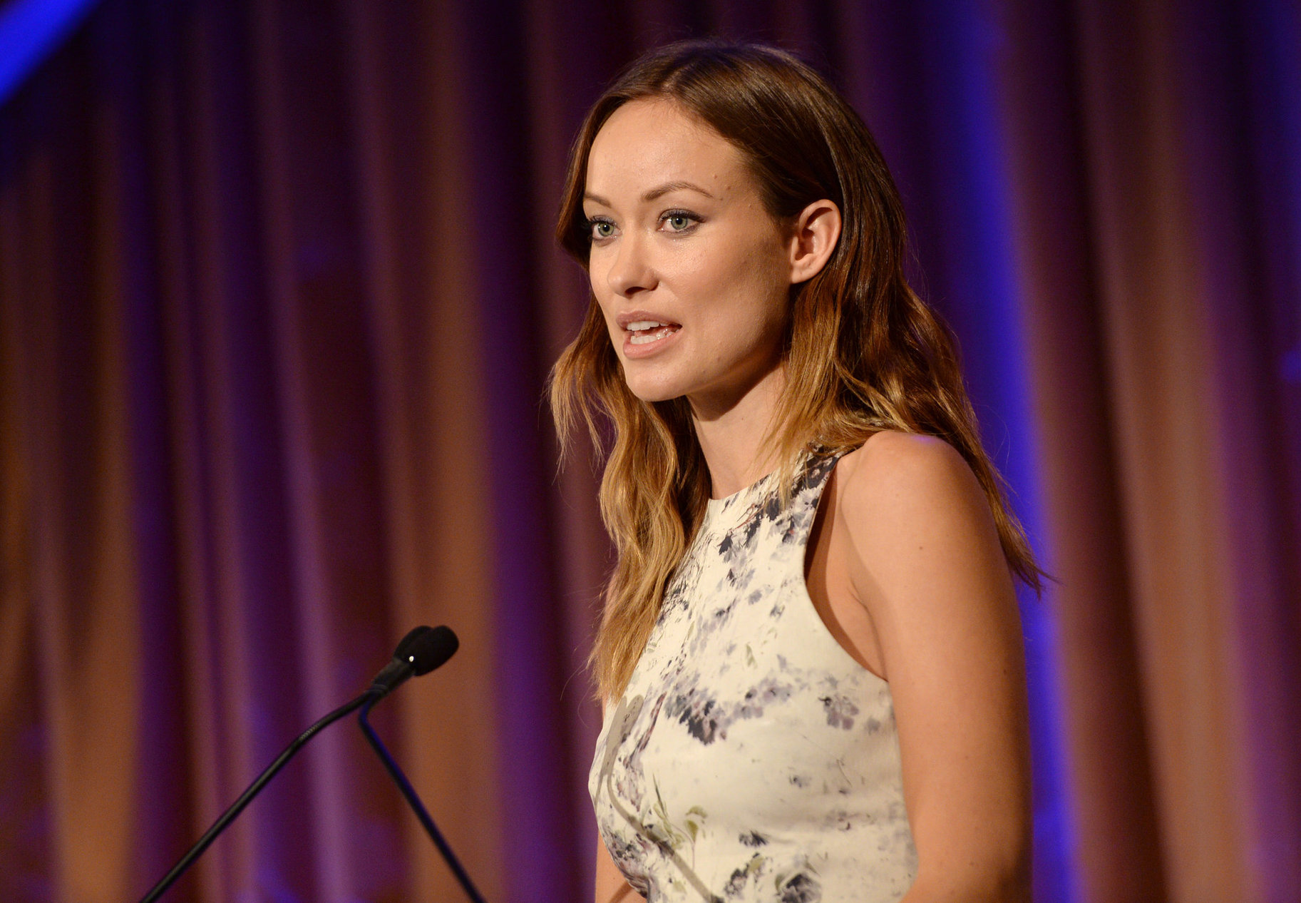 Olivia Wilde debuts her small baby bump while attending the 2013 International Women’s Media Foundation’s Courage in Journalism Awards at the Beverly Hills Hotel on Tuesday (October 29, 2013) in Beverly Hills, Calif.