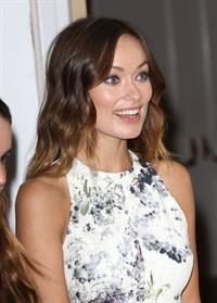 Olivia Wilde debuts her small baby bump while attending the 2013 International Women’s Media Foundation’s Courage in Journalism Awards at the Beverly Hills Hotel on Tuesday (October 29, 2013) in Beverly Hills, Calif.