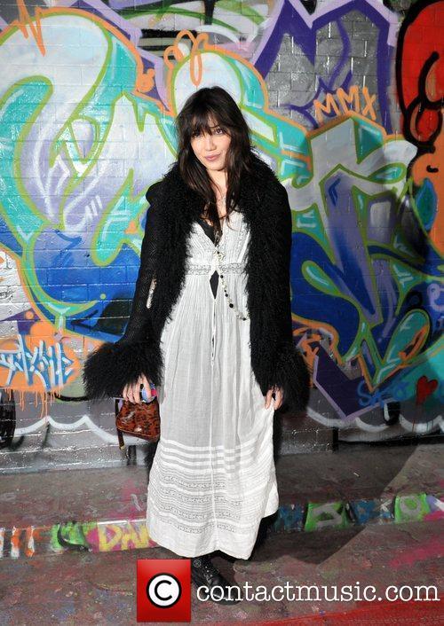 Daisy Lowe