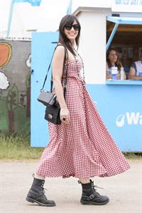 Daisy Lowe