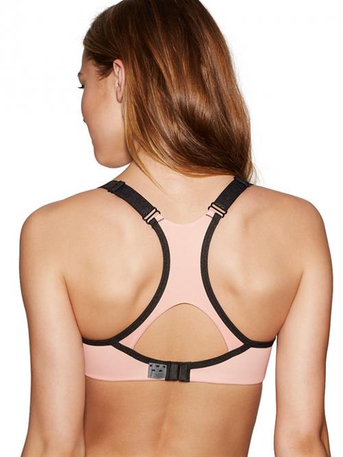 Caroline Kelley in lingerie