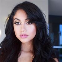 Jailyne Ojeda Ochoa taking a selfie