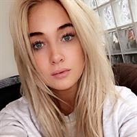 Nicola Hughes taking a selfie
