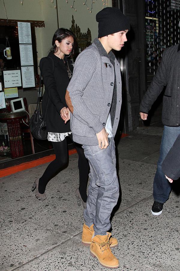 Selena Gomez leaving a restaurant in New York City on December 2, 2012