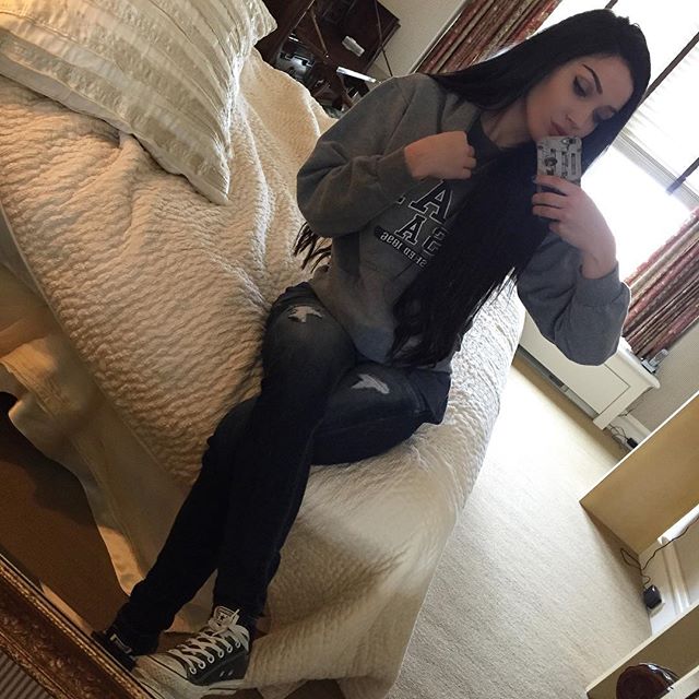 Kristina Basham taking a selfie
