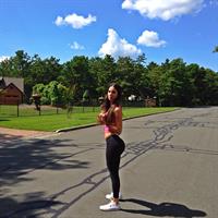 Jen Selter in Yoga Pants
