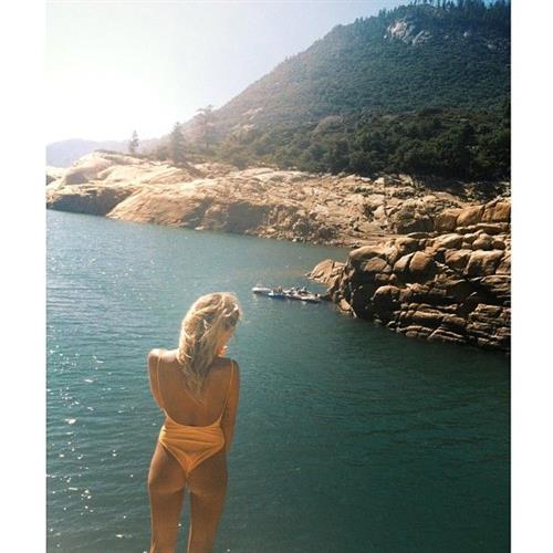 Sahara Ray in a bikini - ass