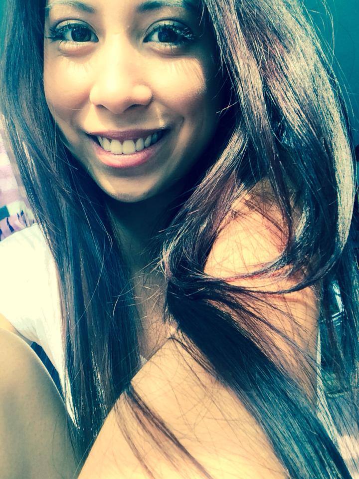 Paula Shy taking a selfie