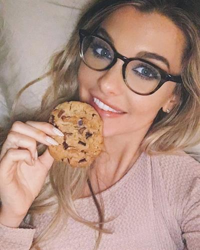 Emily Sears taking a selfie