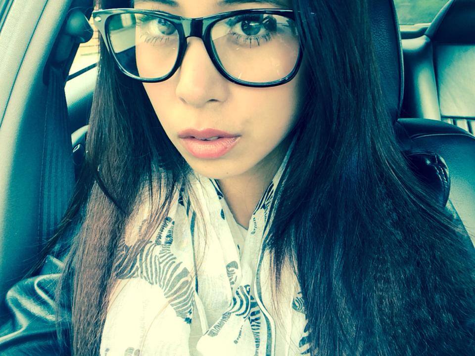 Paula Shy taking a selfie