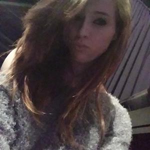 Caitlin McSwain taking a selfie