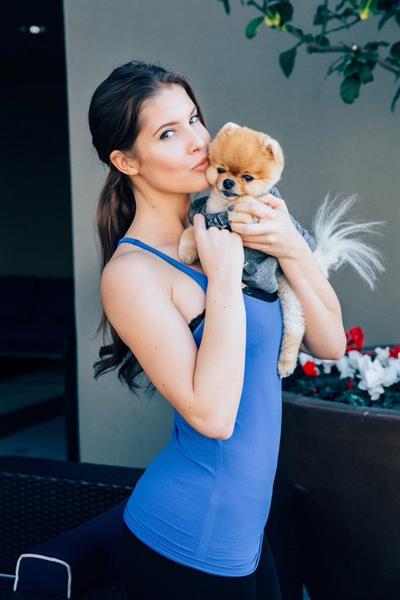 Amanda Cerny