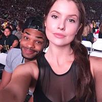 Amanda Cerny taking a selfie