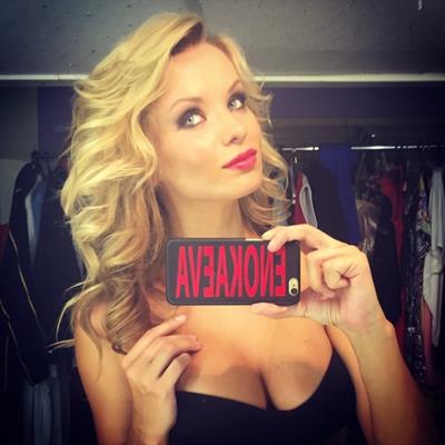 Ekaterina Enokaeva taking a selfie