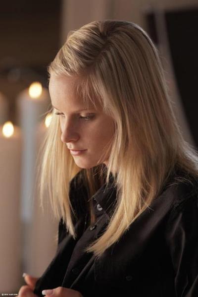 Marry Queen dressed in Black