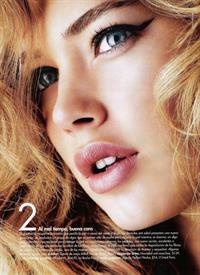 Victoria's Secret Angel Doutzen Kroes