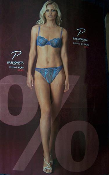 Daniela Pestova in lingerie