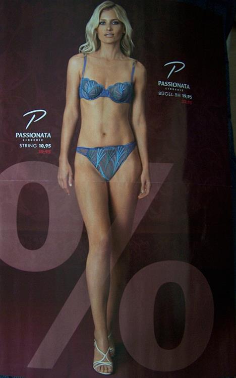 Daniela Pestova in lingerie