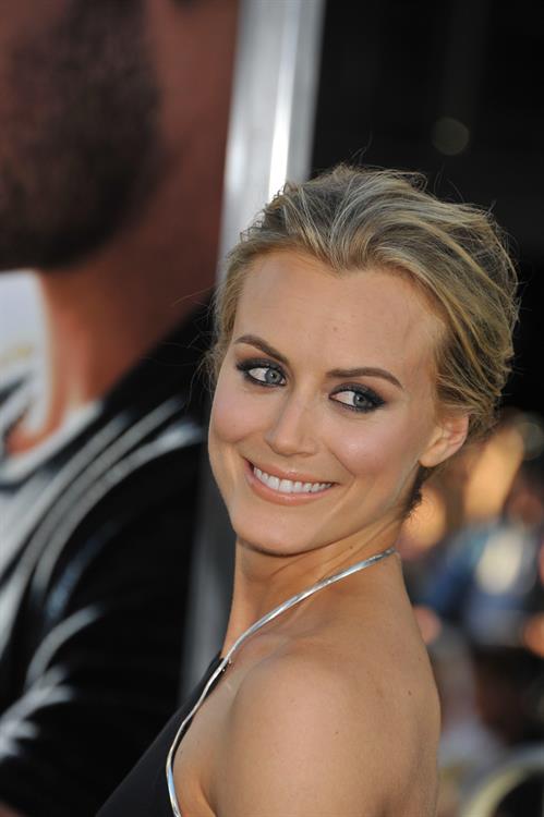 The Lucky One Los Angeles Premiere- April 16 2012