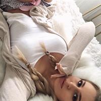 Anna Nyström taking a selfie