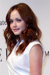 Elles Next Show Sept 9, 2010