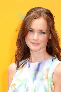 Alexis Bledel at the 2010 Veuve Clicquot Manhatten Polo Classic on June 27, 2010