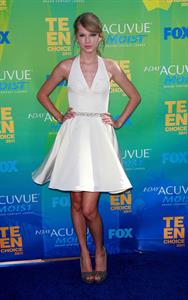 Taylor Swift at the 2011 Teen Choice Awards August 07, 2011 