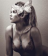 Jessa Hinton in lingerie