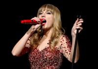 Taylor Swift on stage at the KIIS FM 2012 Jingle Ball concert at Nokia Theatre in Los Angeles - December 1, 2012 