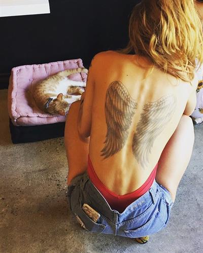 Bella Thorne