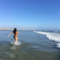 Arley Elizabeth in a bikini - ass