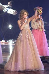 Taylor Swift performing live at prudential center in Newark July 20, 2011