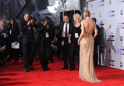 Taylor Swift 39th Annual American Music Awards in Los Angeles November 20, 2011  